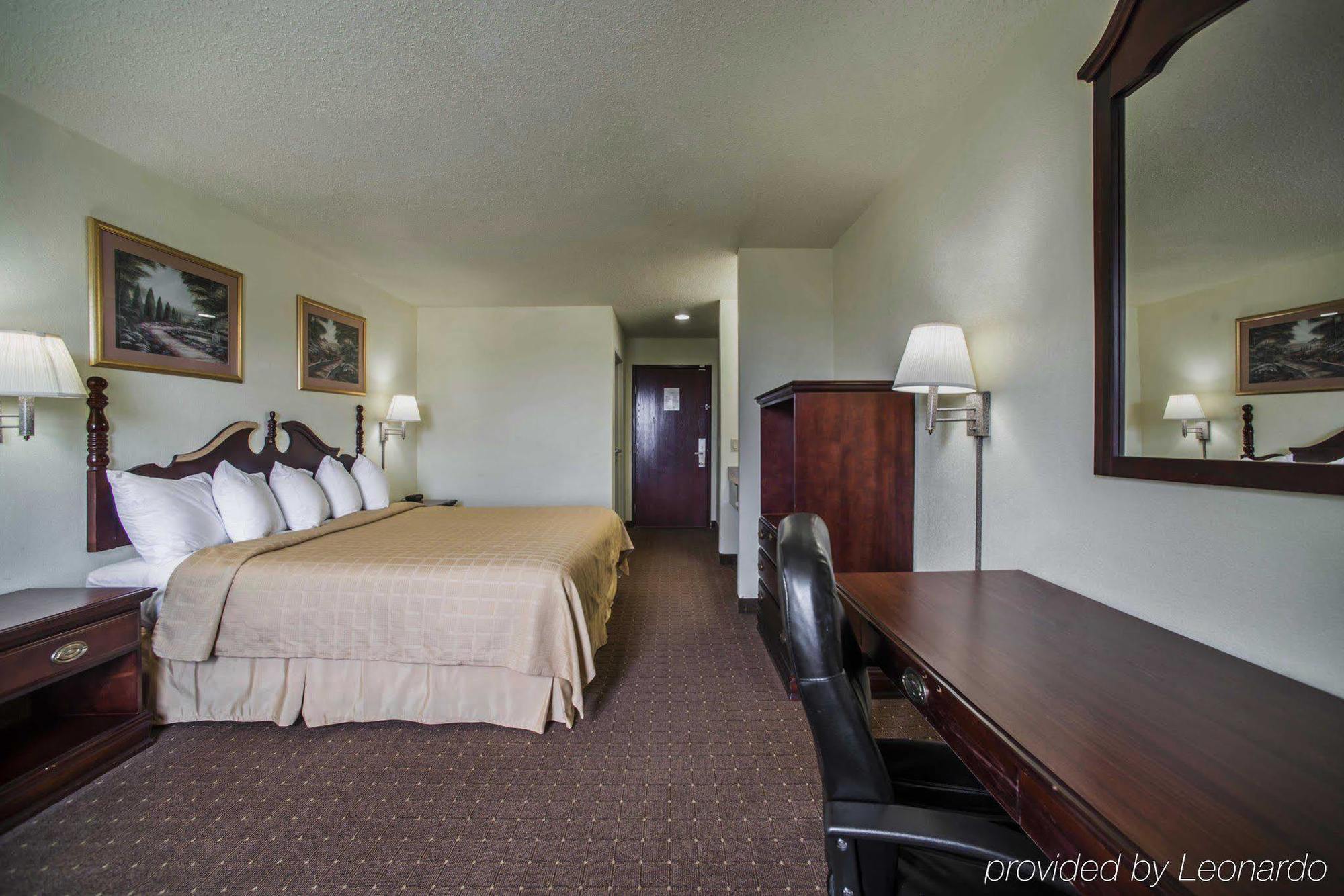 Hotel Super 8 By Wyndham Harrisburg Extérieur photo