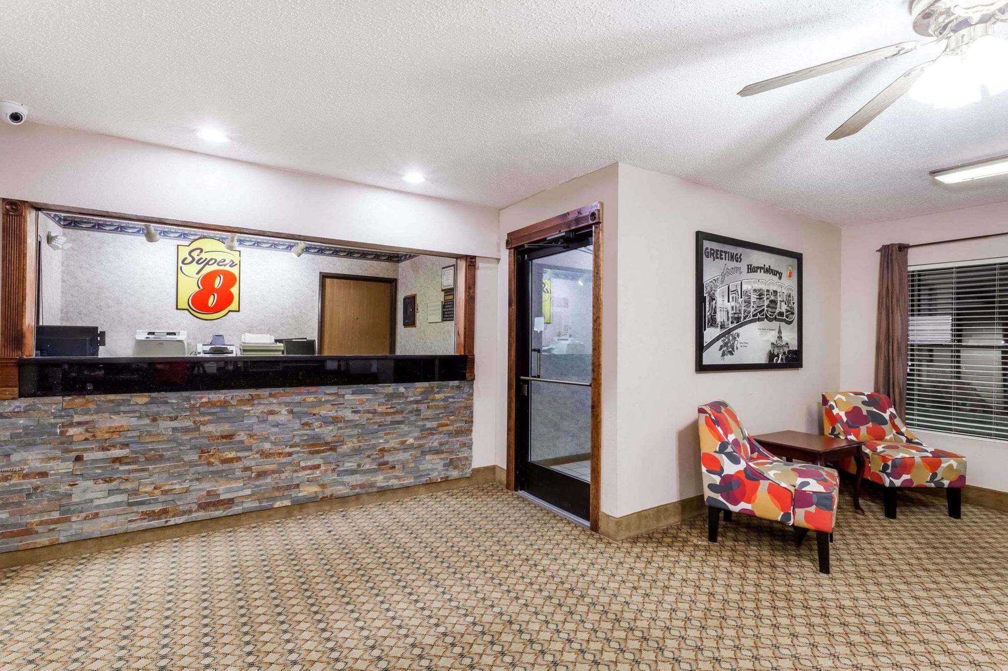 Hotel Super 8 By Wyndham Harrisburg Extérieur photo